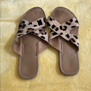 Cheetah slide sandals size 8
